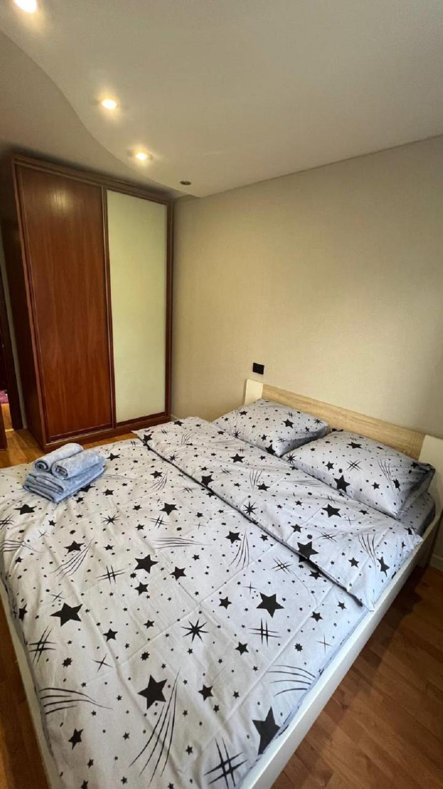 Obolonskiy Prospekt 16є * Kyiv
