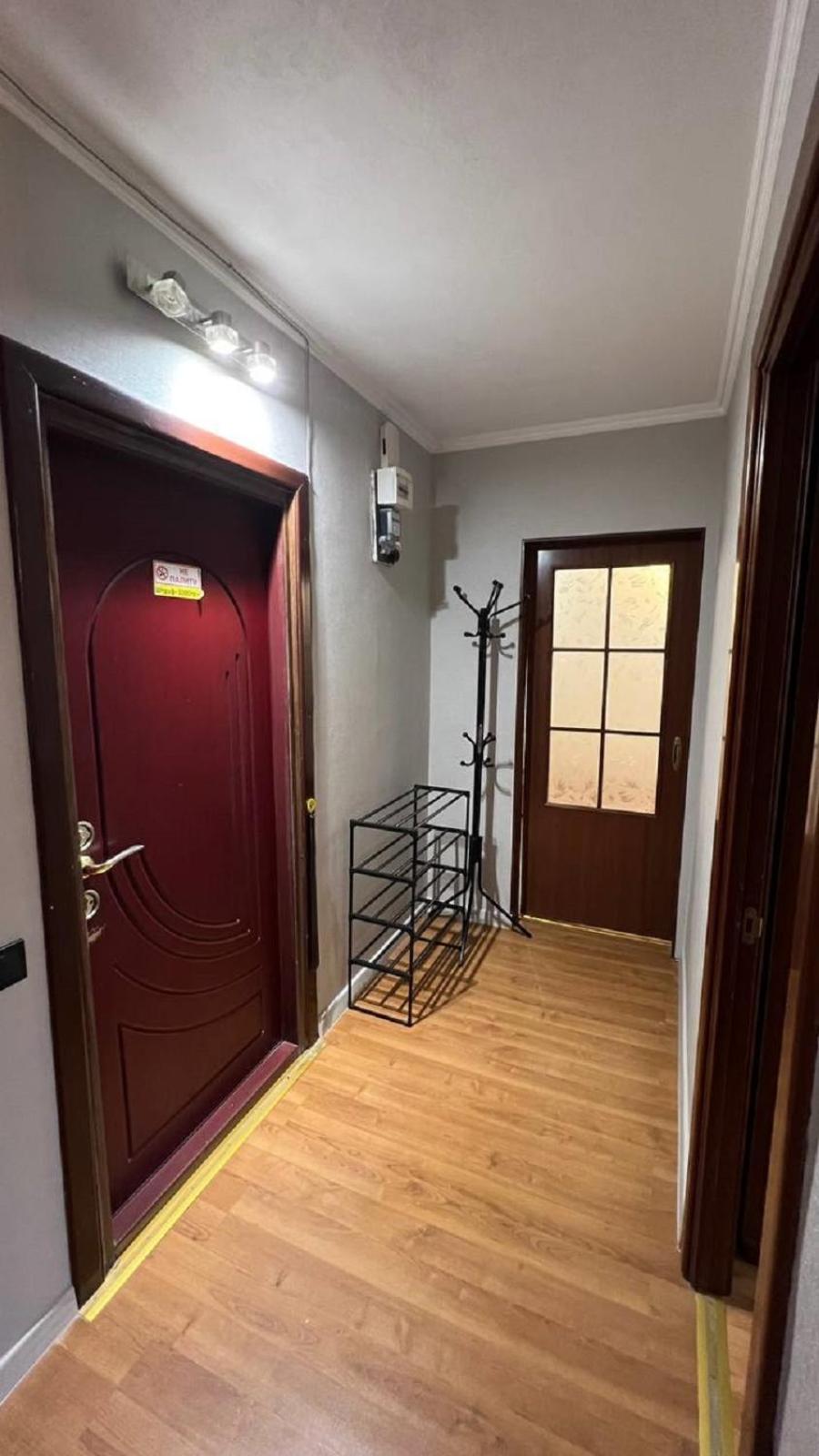 Obolonskiy Prospekt 16є Apartment